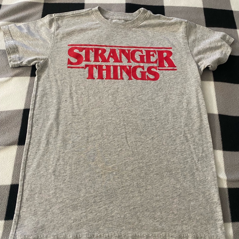 Junior t-shirt, kohls, Stranger Things